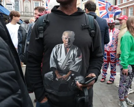 Enthusiastic Supporters Gather in Windsor to Animate Trump’s Spectacle of Nothing